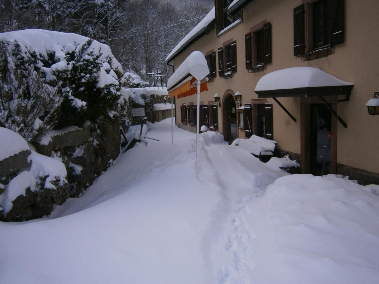 Kebespre Hotel Lapoutroie Exterior photo